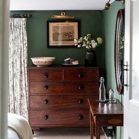 Bed and Breakfast Martin Arms Colston Bassett Экстерьер фото