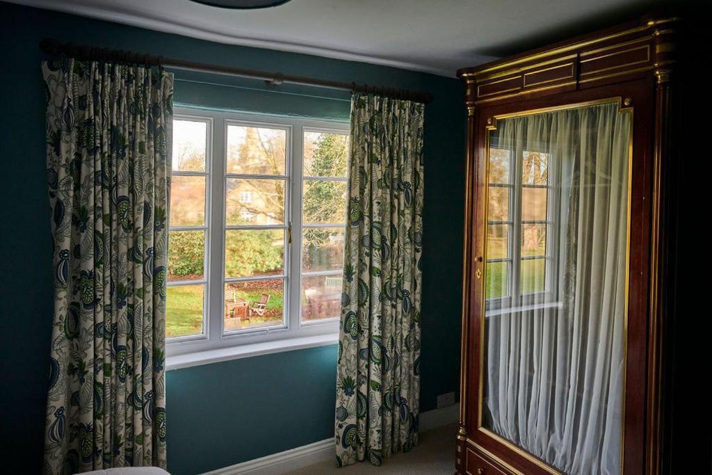 Bed and Breakfast Martin Arms Colston Bassett Экстерьер фото